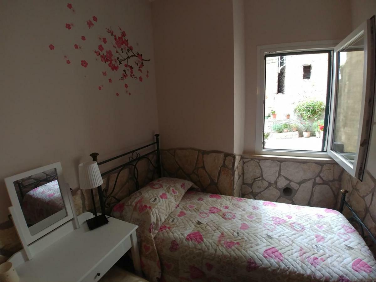 Tato Home Alatri ภายนอก รูปภาพ